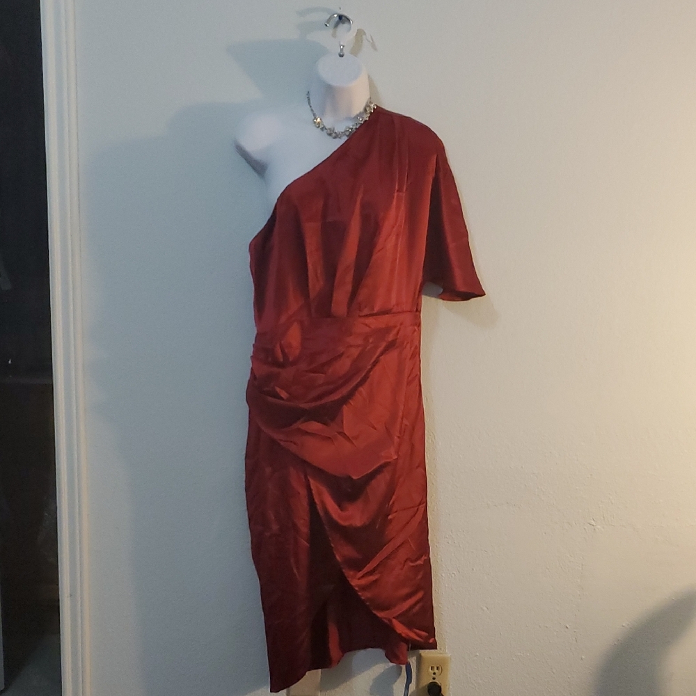 Cupshe One-Shoulder Dress in Rich Red